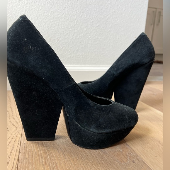 Genuine Suede Steve by Steve Madden Chunky Platform Heels - Picture 10 of 12